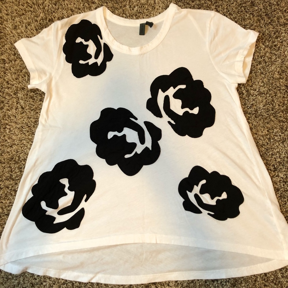 Women’s size XS Left of Center t-shirt